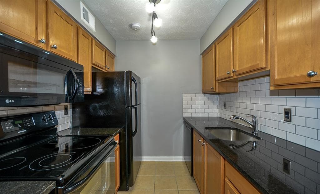 3120 Seven Pines Court 303, Atlanta, GA 30339 — most recent listing photo