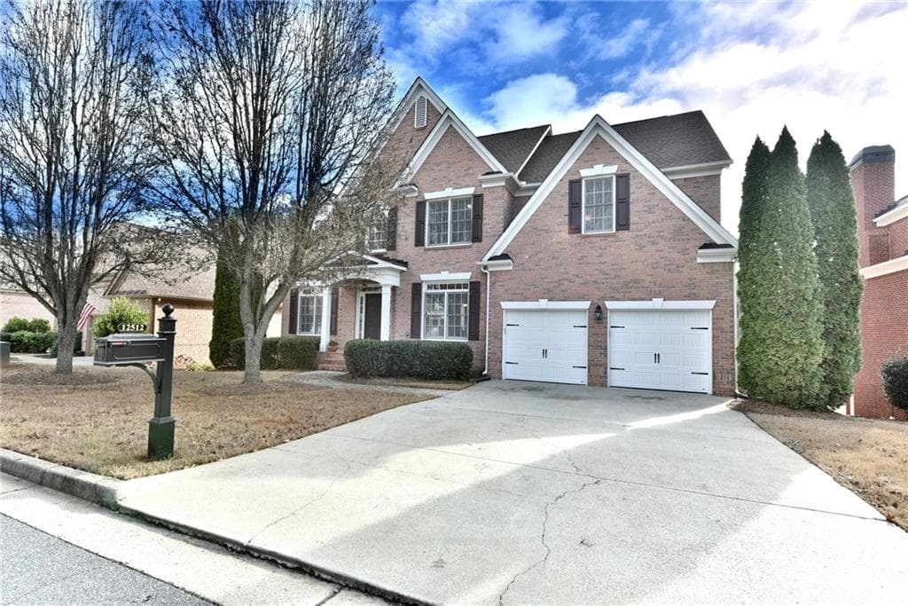 6 bedroom, 2,730 sq ft single family residence sold at 12512 Waterside Drive, Alpharetta, GA 30004