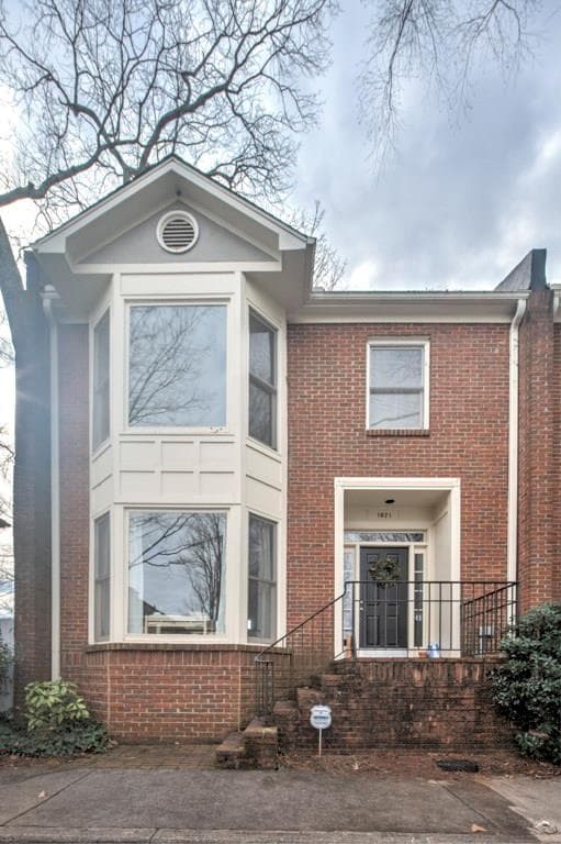 2 bedroom, 1,766 sq ft townhouse sold at 1071 High Point Drive, Atlanta, GA 30306