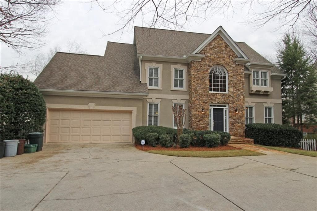 4 bedroom, 4,100 sq ft single family residence sold at 5795 De Claire Court, Sandy Springs, GA 30328