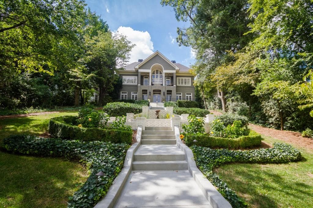 5 bedroom, 5,088 sq ft single family residence sold at 112 Inman Circle, Atlanta, GA 30309