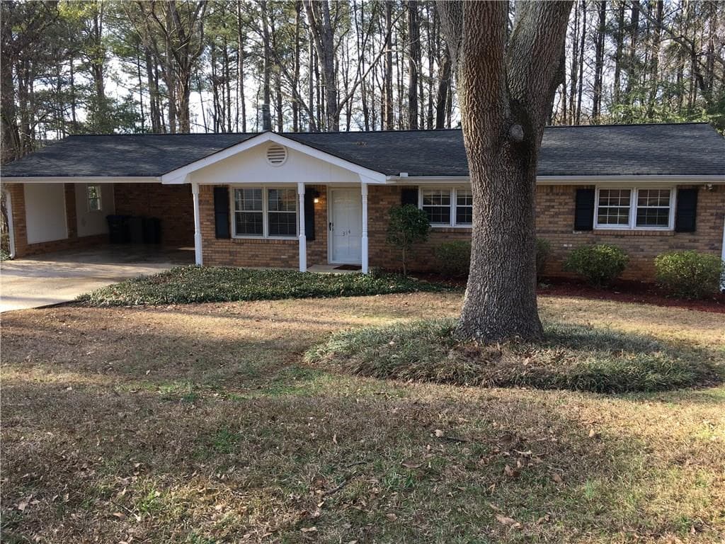 5 bedroom, 1,260 sq ft single family residence sold at 314 Crestview Circle, Roswell, GA 30075