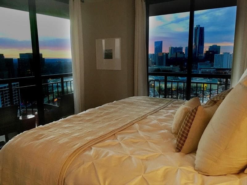 2 bedroom, 1,265 sq ft condominium sold at 3481 Lakeside Drive 3006, Atlanta, GA 30326