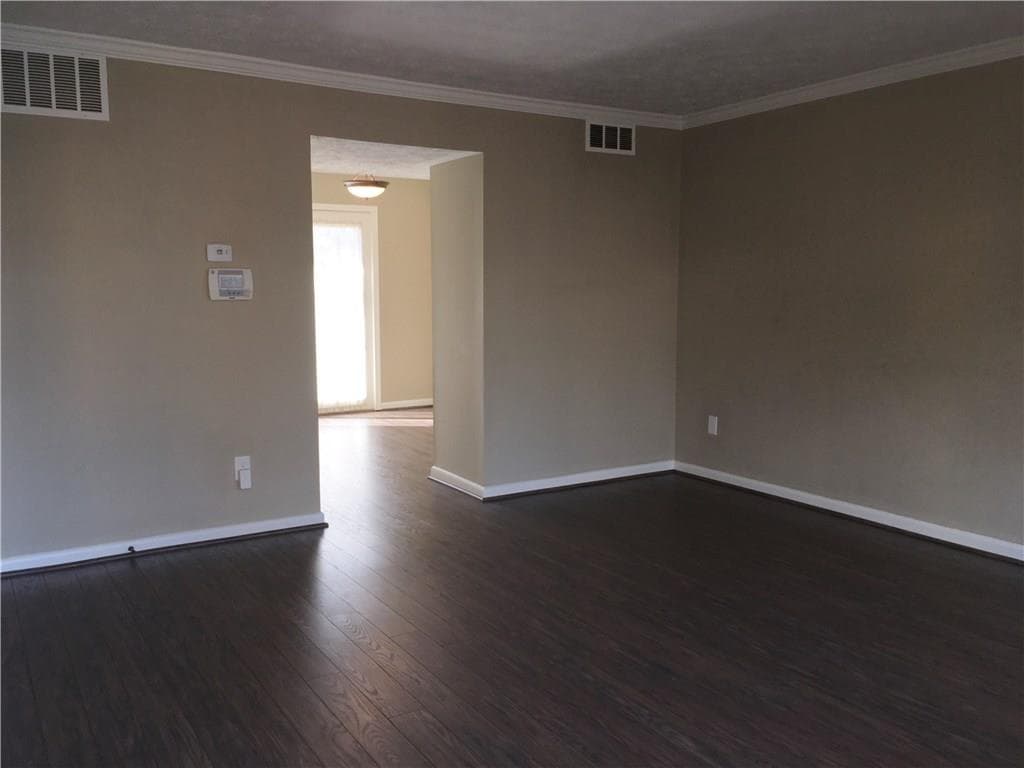 2 bedroom, 1,036 sq ft condominium sold at 120 Biscayne Drive C14, Atlanta, GA 30309