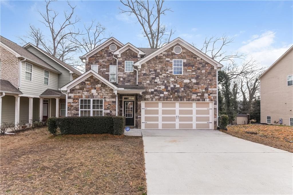 4 bedroom, 3,140 sq ft single family residence sold at 2708 Chamberlain Court, Lawrenceville, GA 30044