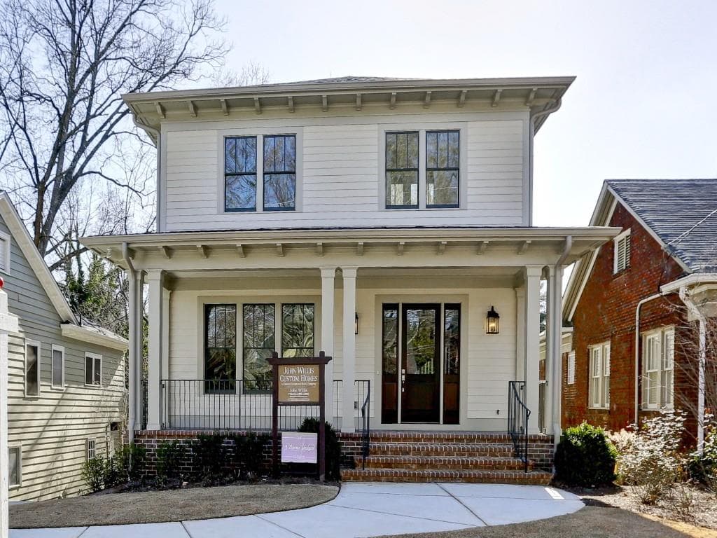 5 bedroom, 4,099 sq ft single family residence sold at 1117 Hudson Drive, Atlanta, GA 30306