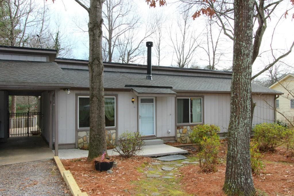 3115 Mangum Drive, Cumming, GA 30041 — most recent listing photo