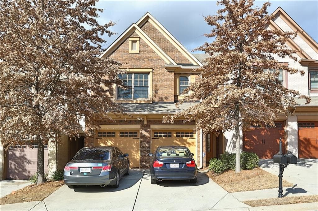 4979 Berkeley Oak Drive, Peachtree Corners, GA 30092 — most recent listing photo