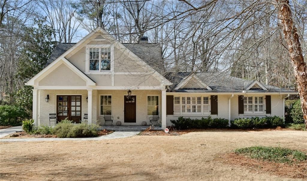 4 bedroom, 3,202 sq ft single family residence sold at 1542 Fama Drive, Atlanta, GA 30329