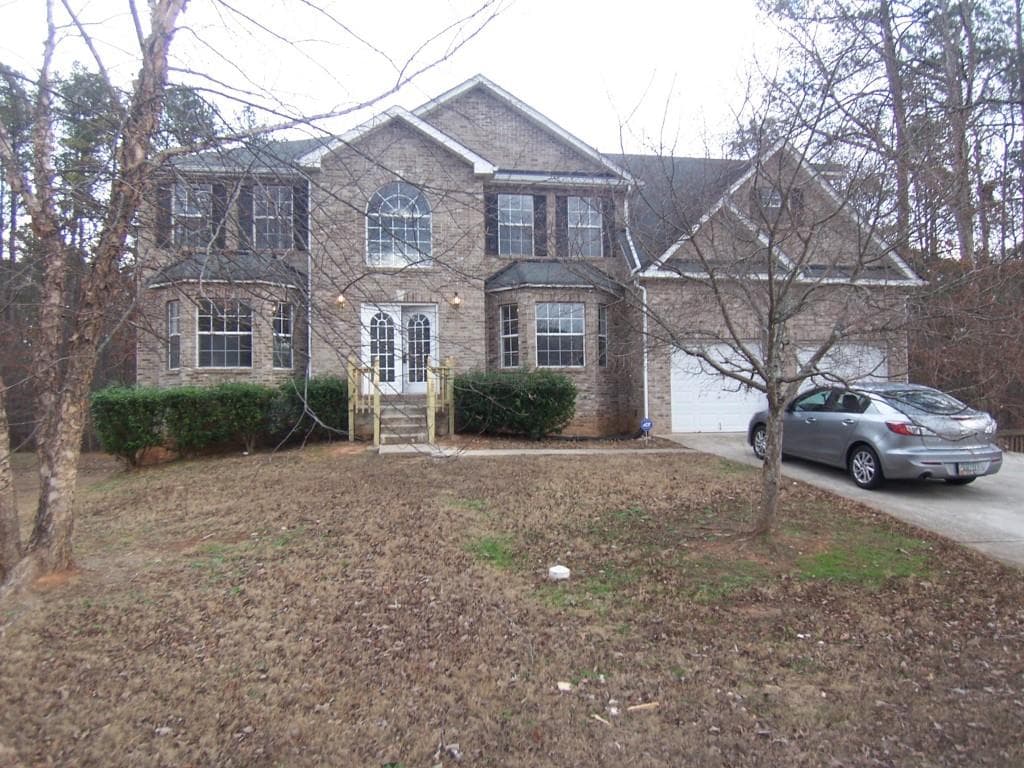 6445 Lester Lane, Stone Mountain, GA 30087 — most recent listing photo