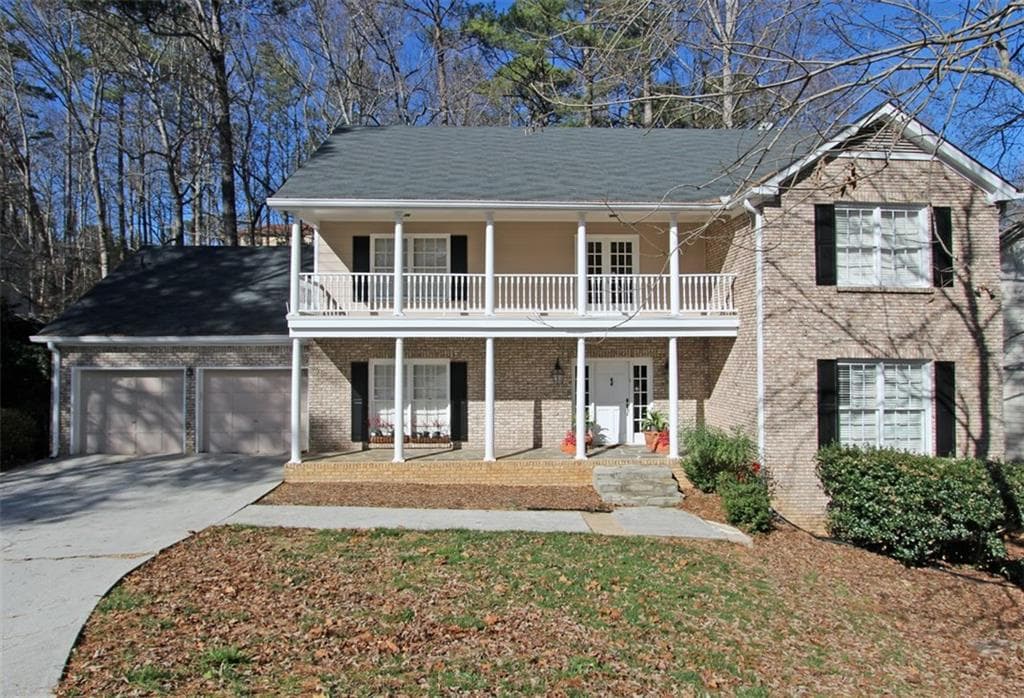 4 bedroom, 3,997 sq ft single family residence sold at 6030 Blackwater Trail, Atlanta, GA 30328