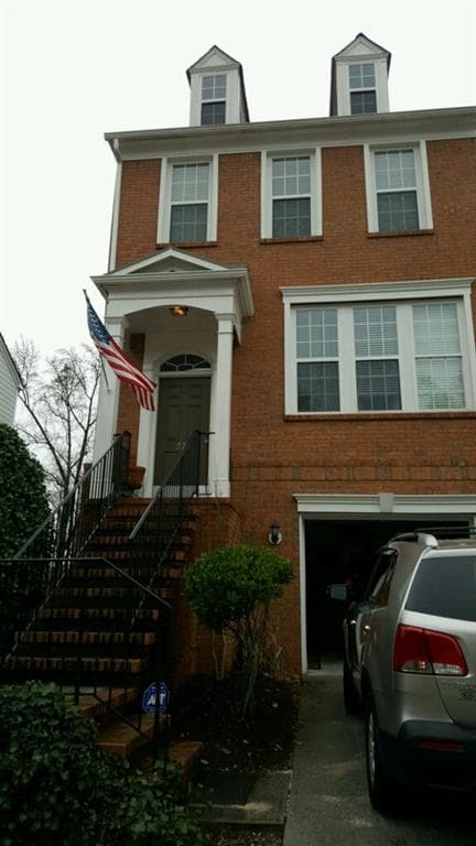 3 bedroom, 1,914 sq ft townhouse sold at 223 Balaban Circle 223, Woodstock, GA 30188