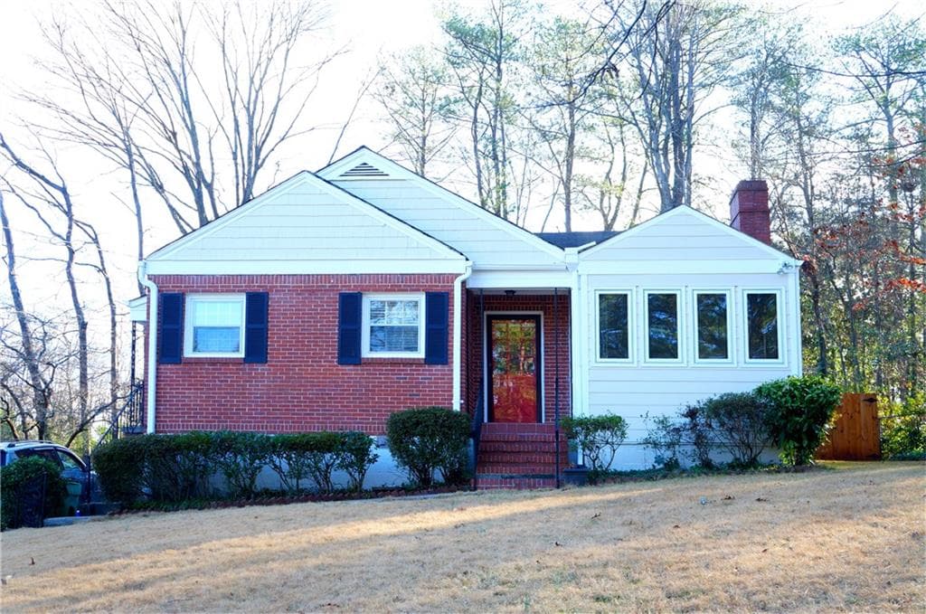 481 Bridlewood Circle, Decatur, GA 30030 — most recent listing photo
