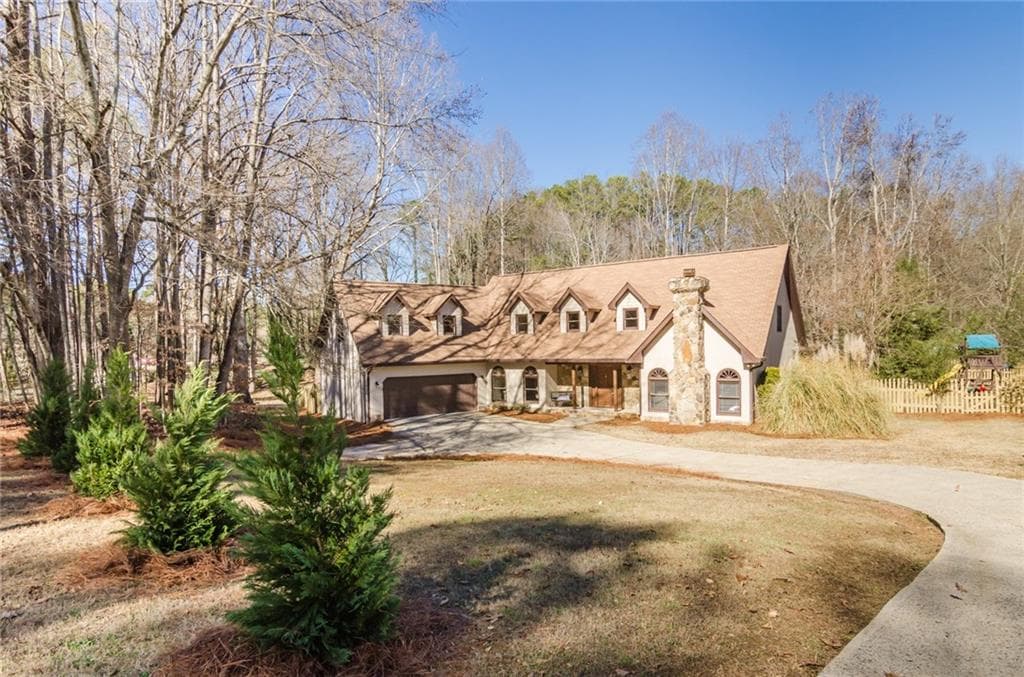 975 Lake Charles Drive, Roswell, GA 30075 — most recent listing photo