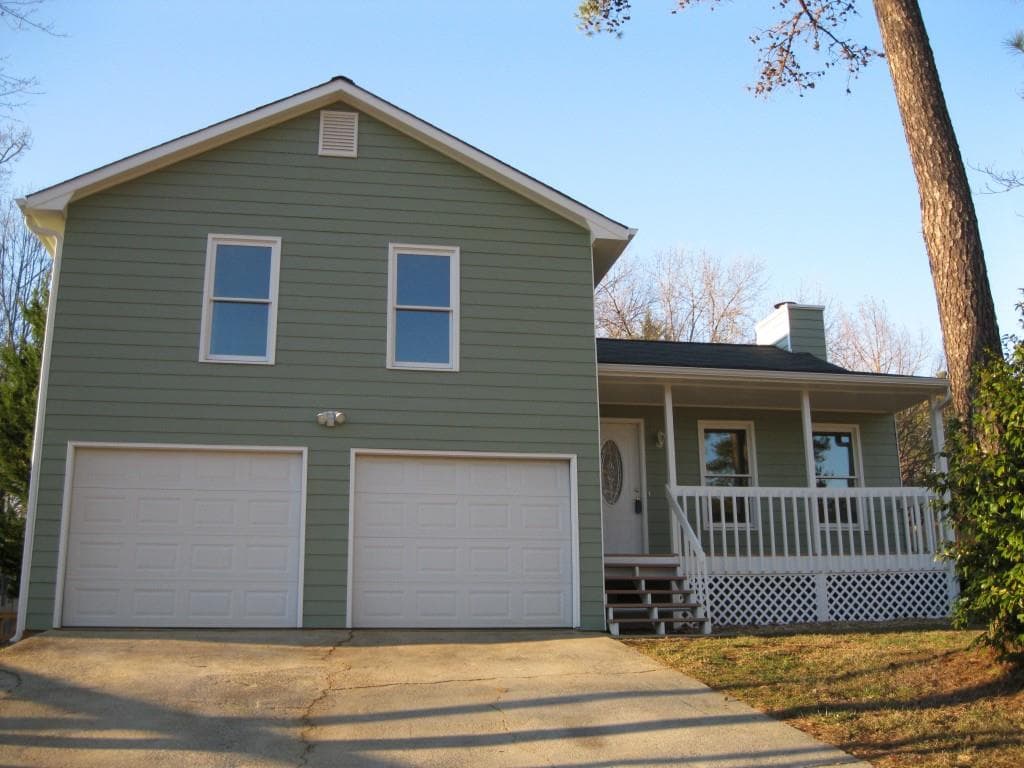 3 bedroom, 1,538 sq ft single family residence sold at 648 Edwards Court, Sugar Hill, GA 30518