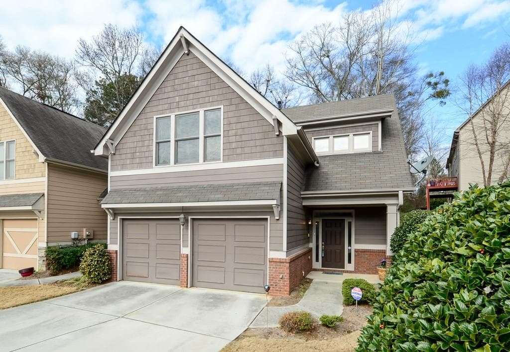 2 bedroom, 1,446 sq ft townhouse sold at 1396 Village Creek Circle, Atlanta, GA 30316