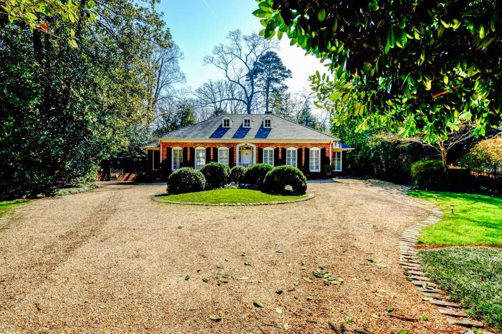3 bedroom single family residence sold at 22 Cherokee Road, Atlanta, GA 30305