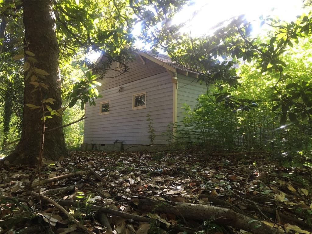 3 bedroom, 2,187 sq ft single family residence sold at 2685 Fairburn Road, Atlanta, GA 30331