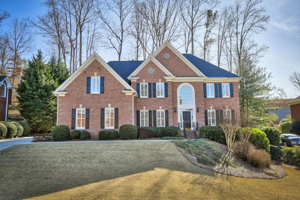 6 bedroom, 4,101 sq ft single family residence sold at 3592 Cape York Trace, Alpharetta, GA 30022