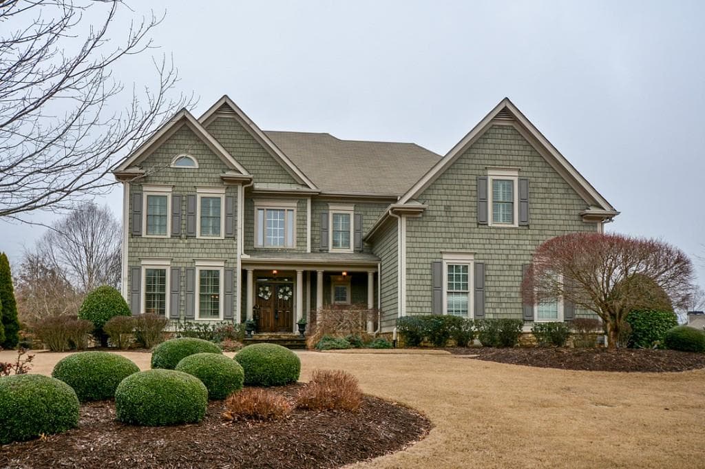 5 bedroom, 5,499 sq ft single family residence sold at 369 Flatstone Way, Marietta, GA 30064