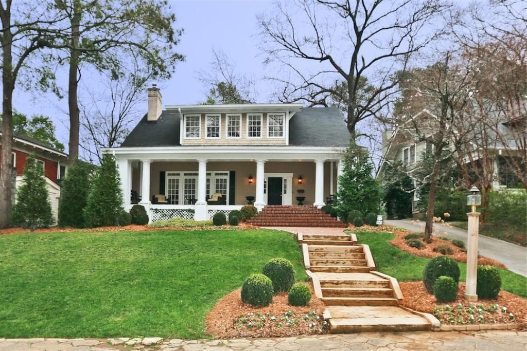 4 bedroom, 4,417 sq ft single family residence sold at 91 Avery Drive, Atlanta, GA 30309