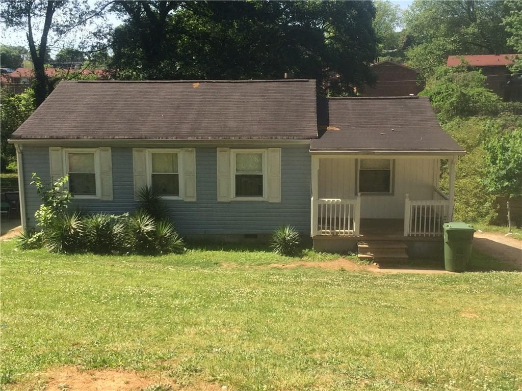 3 bedroom, 1,125 sq ft single family residence sold at 942 Astor Avenue, Atlanta, GA 30310