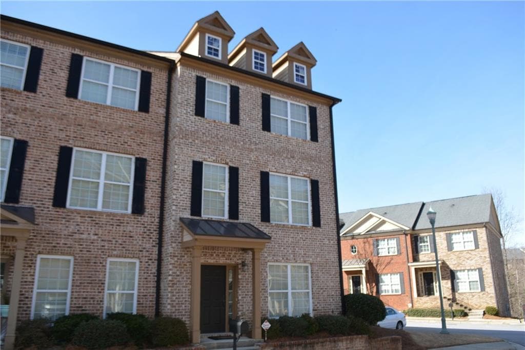 3 bedroom, 1,744 sq ft townhouse sold at 1952 Appaloosa Mill Circle 37, Buford, GA 30519
