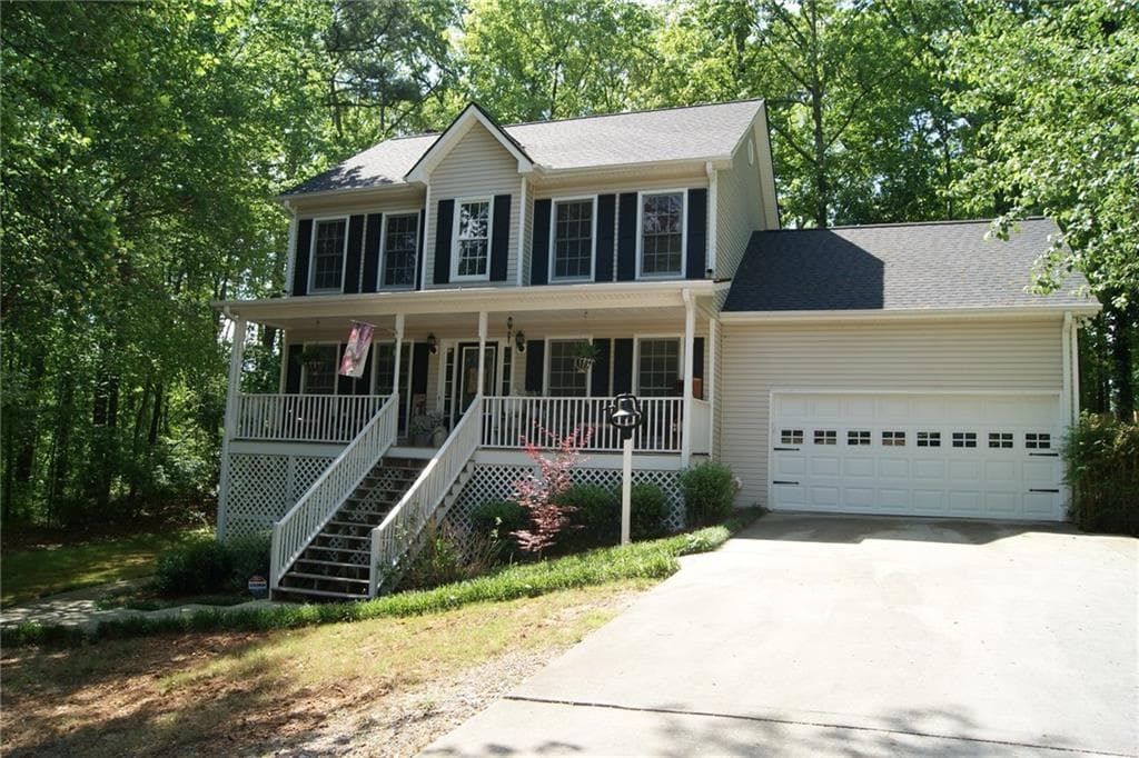 4 bedroom single family residence sold at 240 Camden Woods Drive, Dallas, GA 30157