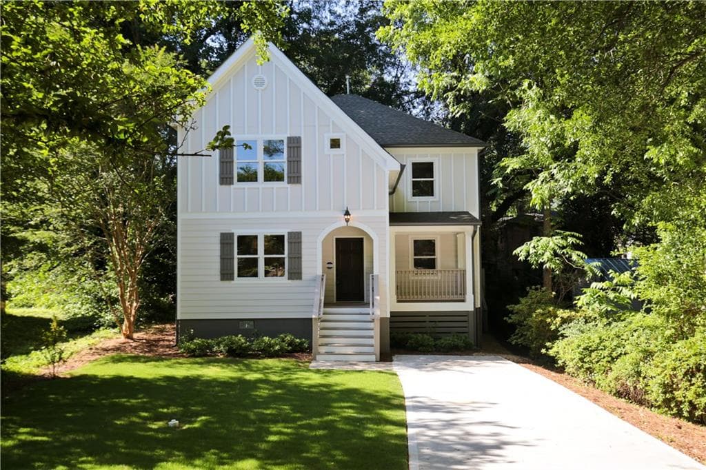 4 bedroom, 2,136 sq ft single family residence sold at 901 Ormewood Avenue, Atlanta, GA 30316