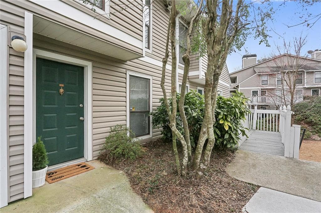 612 Wynnes Ridge Circle 612, Marietta, GA 30067 — most recent listing photo