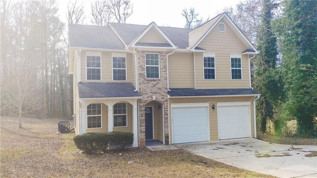 4 bedroom, 2,595 sq ft single family residence sold at 1765 Fairburn Road, Atlanta, GA 30331