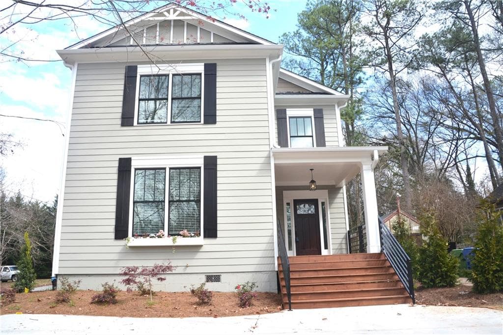 4 bedroom, 2,881 sq ft single family residence sold at 702 Stokeswood Avenue, Atlanta, GA 30316