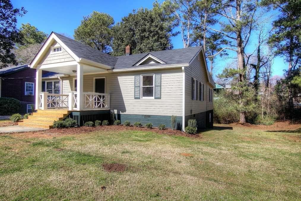 3 bedroom, 1,363 sq ft single family residence sold at 1718 Braeburn Drive, Atlanta, GA 30316