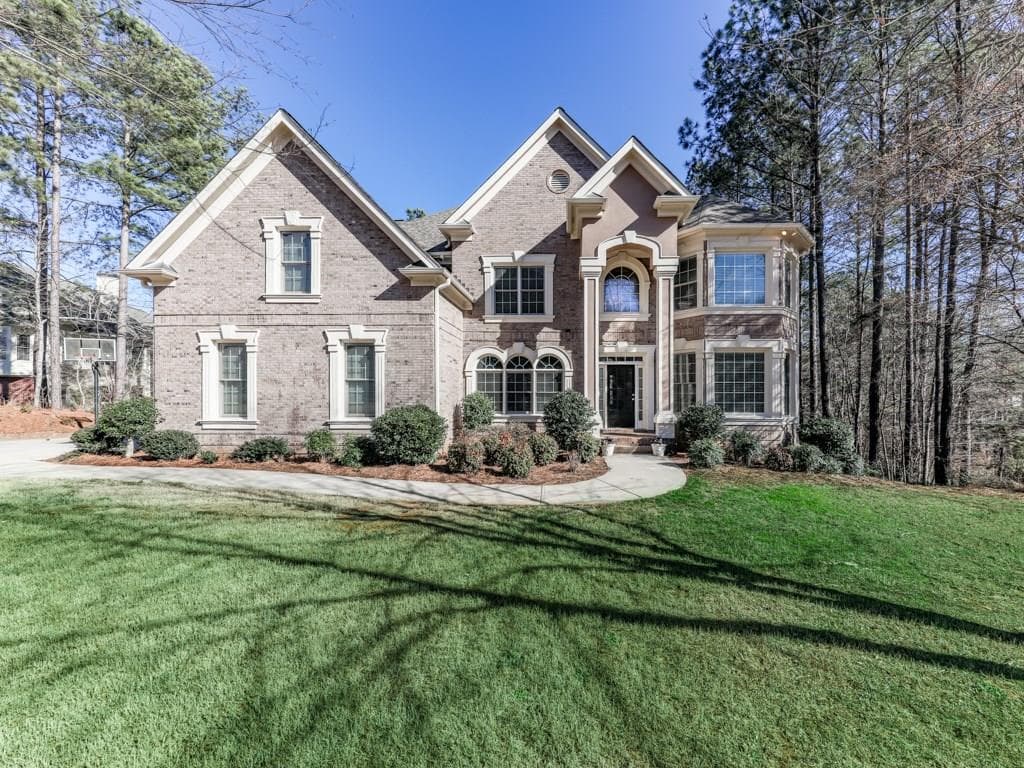 5 bedroom, 3,748 sq ft single family residence sold at 403 Busbee Trail, Canton, GA 30115