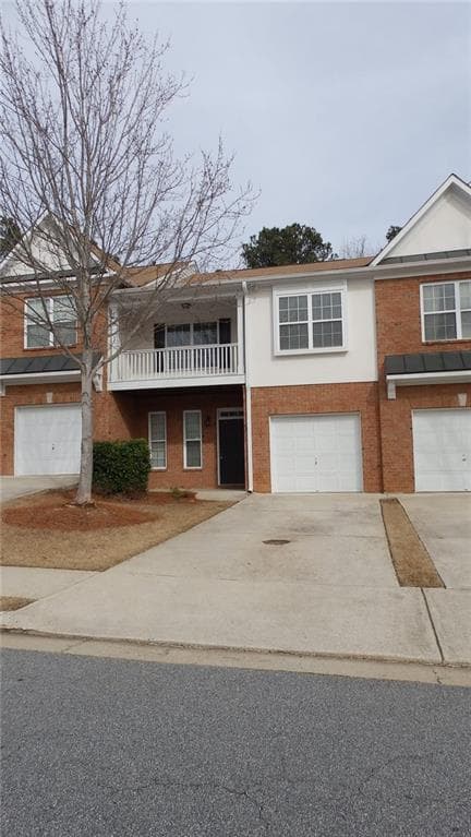 3 bedroom, 2,080 sq ft townhouse sold at 401 Grayson Way, Alpharetta, GA 30004