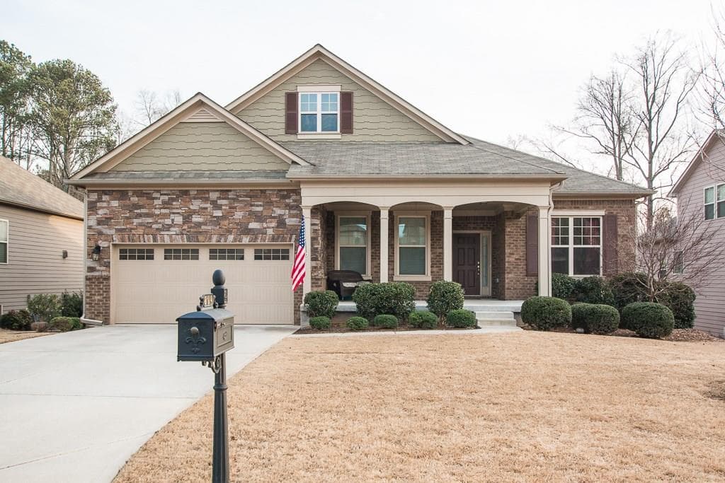 4 bedroom, 3,104 sq ft single family residence sold at 804 Cotton Creek Drive, Canton, GA 30115