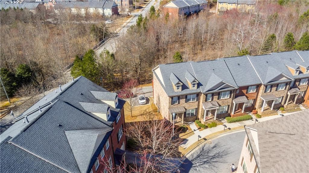 3 bedroom, 1,974 sq ft townhouse sold at 2031 Appaloosa Mill Circle, Buford, GA 30519