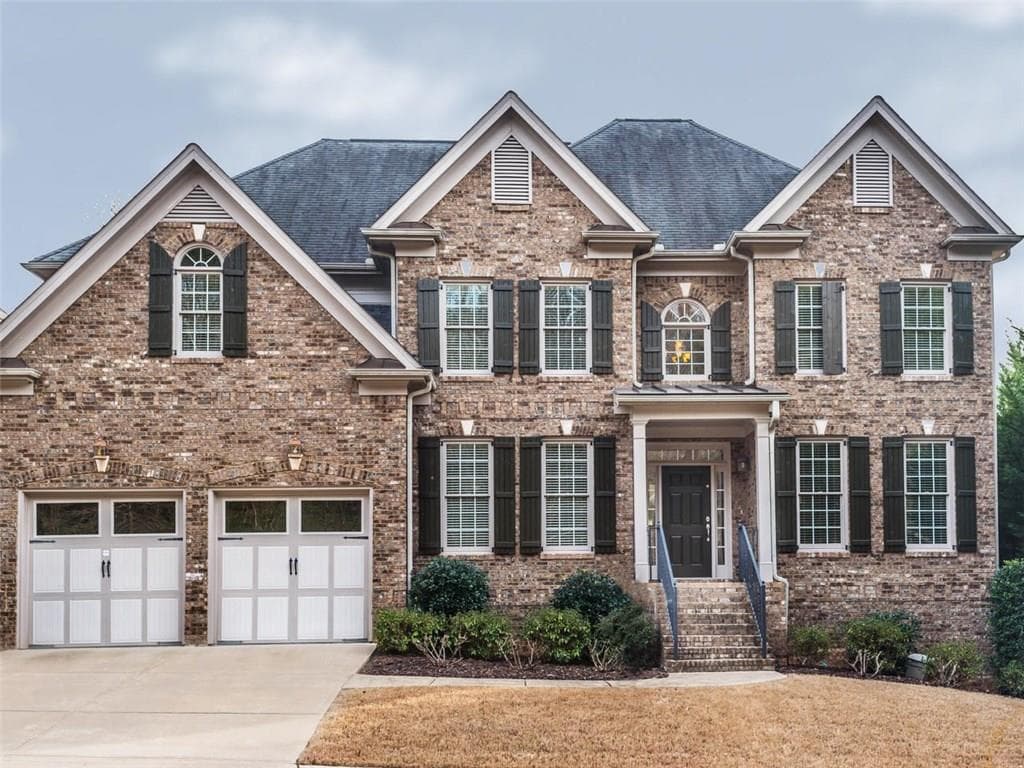 5 bedroom, 3,319 sq ft single family residence sold at 195 Arden Place, Alpharetta, GA 30022