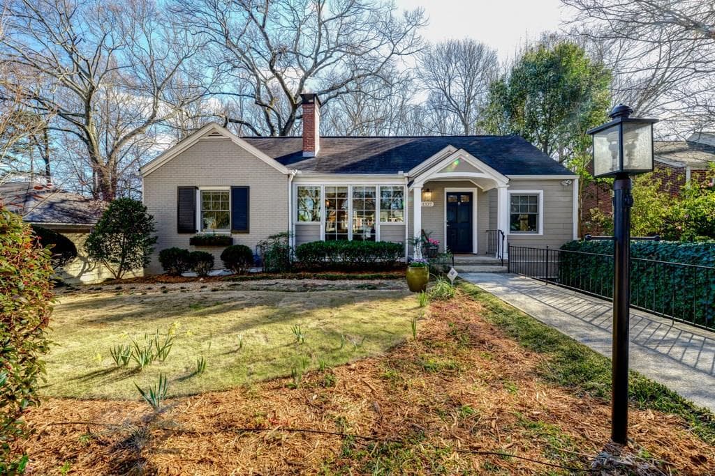 4 bedroom, 2,885 sq ft single family residence sold at 1337 Emory Road, Atlanta, GA 30306
