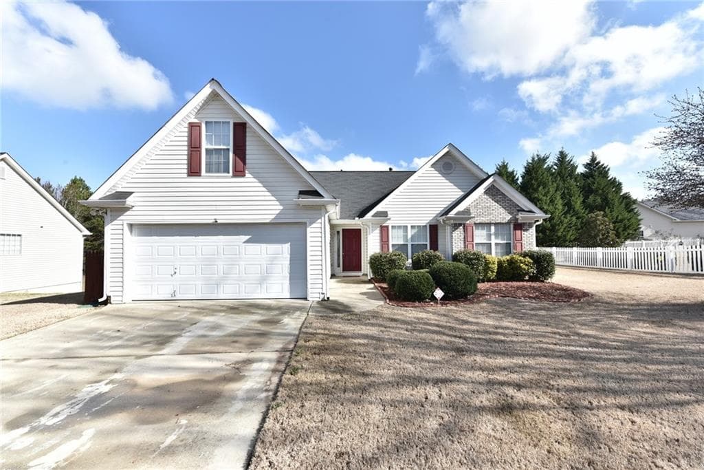 4 bedroom, 1,640 sq ft single family residence sold at 5613 Dexters Mill Place, Buford, GA 30518
