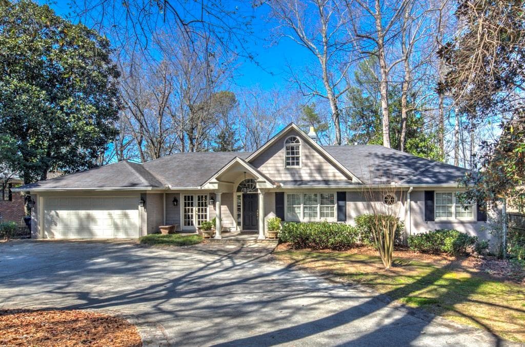 4 bedroom single family residence sold at 3054 Arden Road, Atlanta, GA 30305