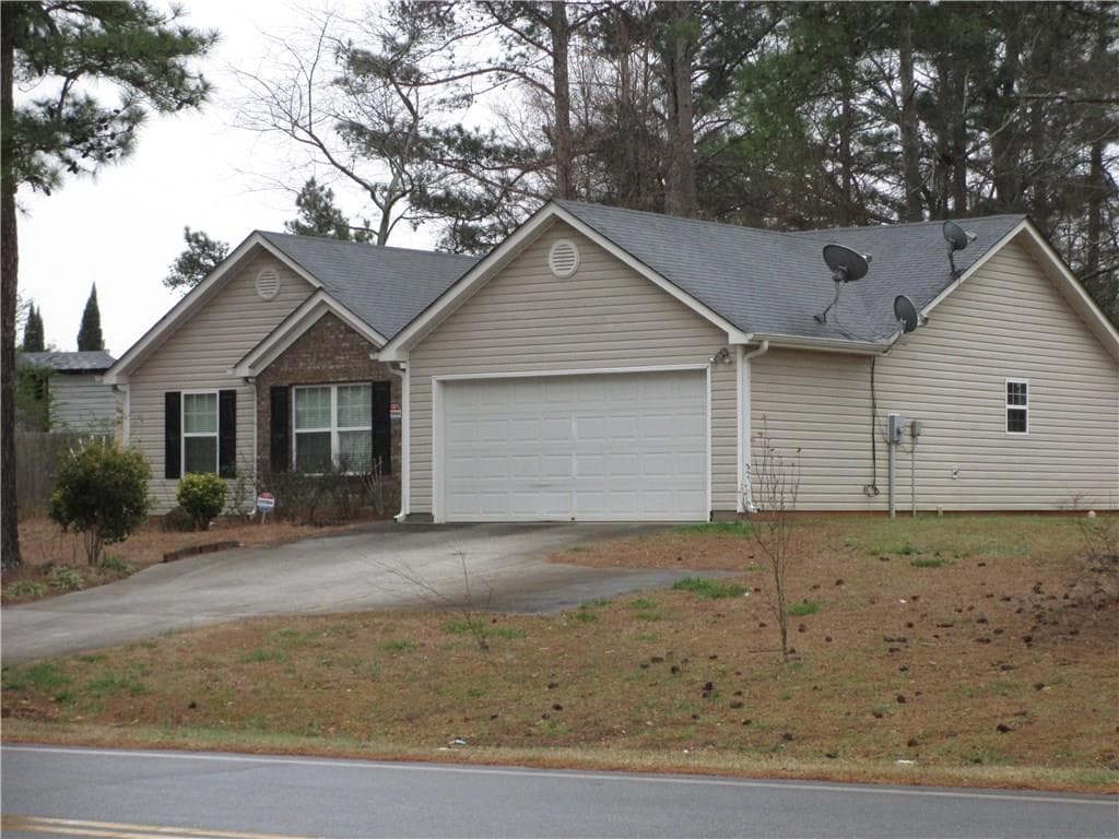 3 bedroom single family residence sold at 4293 Telida Trail, Snellville, GA 30039
