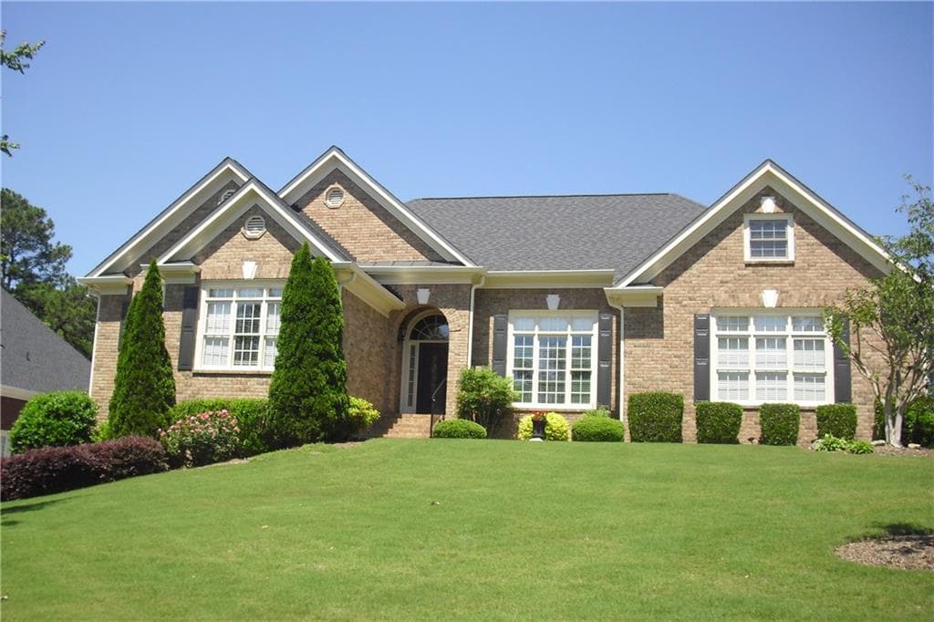 4 bedroom, 3,141 sq ft single family residence sold at 3308 Aberrone Place, Buford, GA 30519