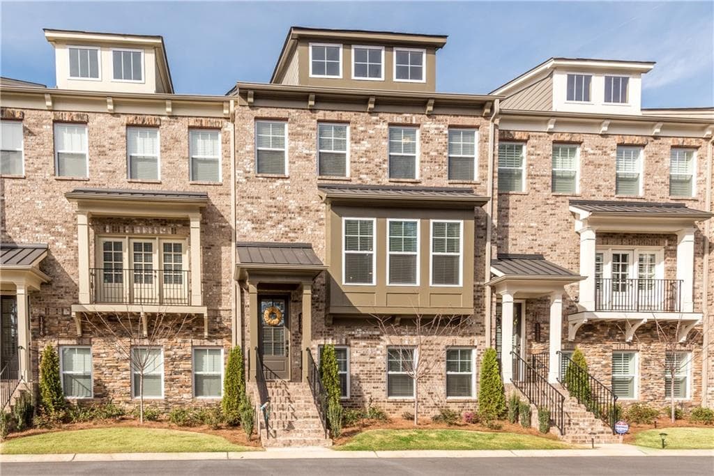 4 bedroom, 2,451 sq ft townhouse sold at 1278 Linden Court 1278, Atlanta, GA 30329