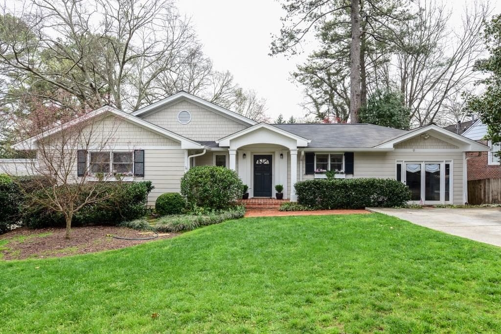 4 bedroom single family residence sold at 309 Springdale Drive, Atlanta, GA 30305