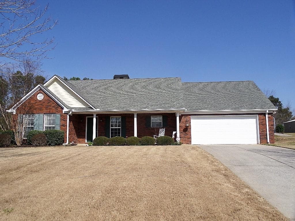 1215 Breckinridge Trail, Winder, GA 30680 — most recent listing photo