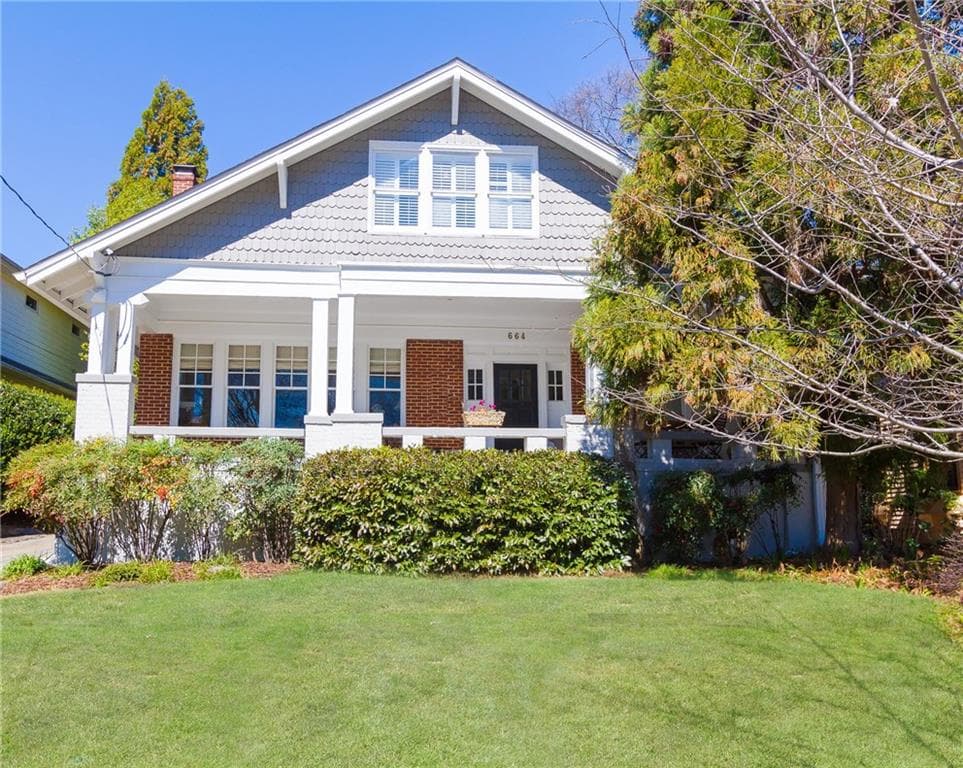 4 bedroom, 3,262 sq ft single family residence sold at 664 Cresthill Avenue, Atlanta, GA 30306