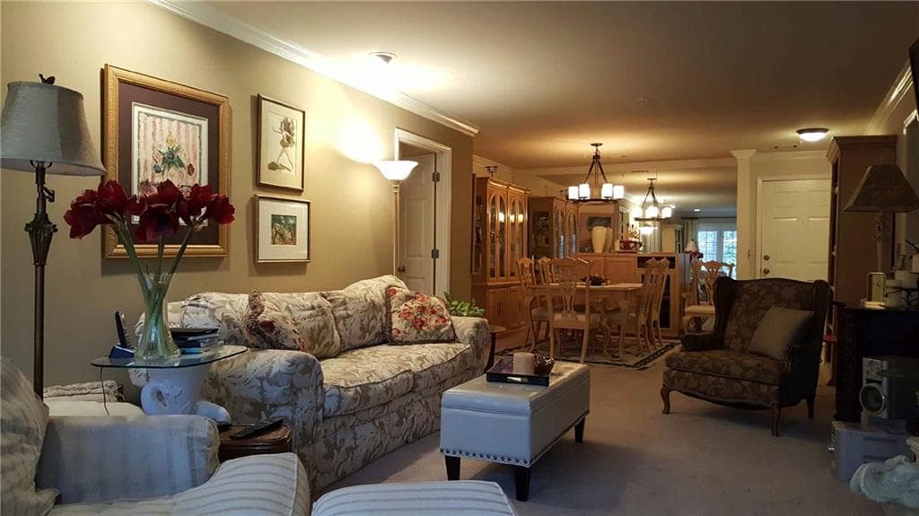 2 bedroom, 1,369 sq ft condominium sold at 28211 Plantation Drive, Atlanta, GA 30324