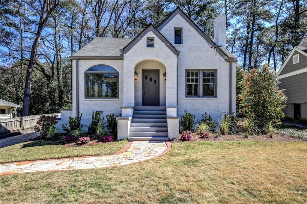 4 bedroom, 2,119 sq ft single family residence sold at 2251 Stephen Long Drive, Atlanta, GA 30305