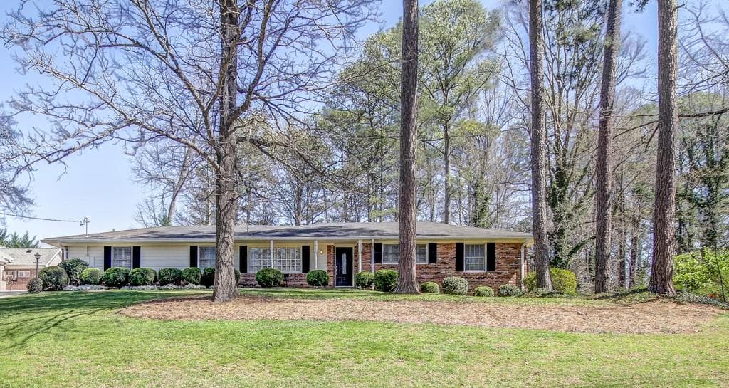 1631 Stonecliff Drive, Decatur, GA 30033 — most recent listing photo